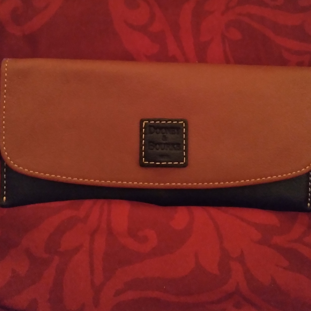 Dooney and Bourke Wallet